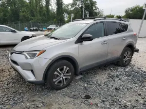 Toyota Rav4 LE 2.5L 4 2018
