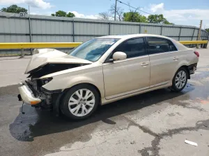 Toyota Avalon BASE 3.5L 6 2011