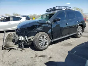 Nissan Pathfinder S 3.5L 6 2018