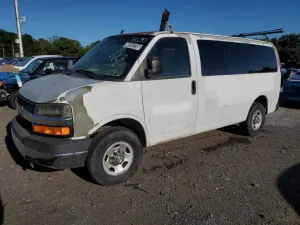 Chevrolet Express 6.0L 8 2009