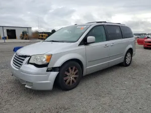 Chrysler Town & Country TOURING 3.8L 6 2009