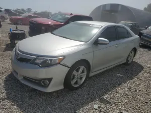 Toyota Camry BASE 2.5L 4 2012