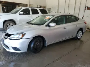 Nissan Sentra S 1.8L 4 2017
