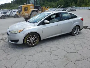 Ford Focus SE 2.0L 4 2016