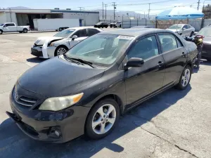 Toyota Corolla BASE 1.8L 4 2013
