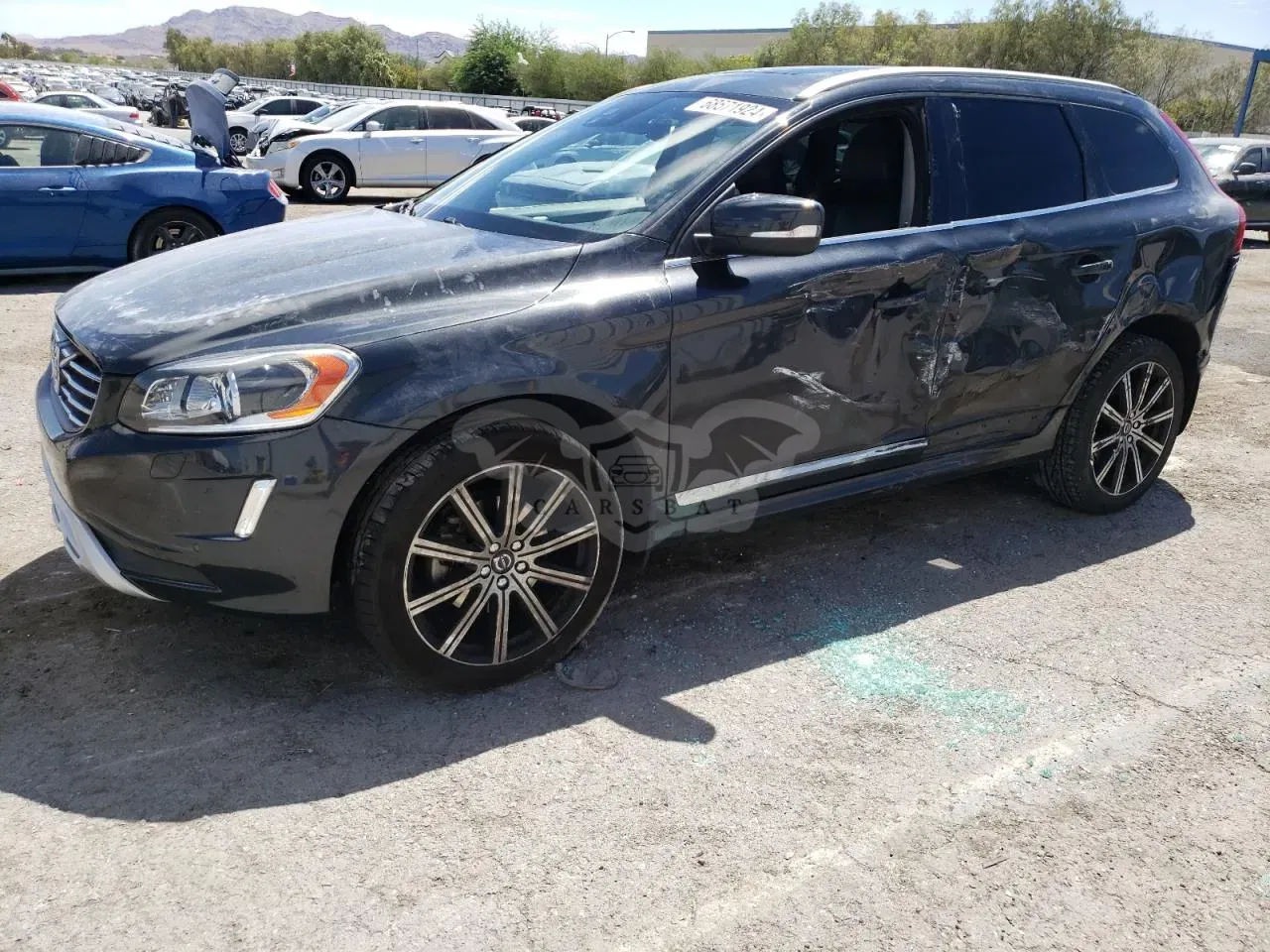 Volvo XC60 2.0L 4 2016