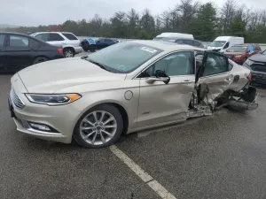 Ford Fusion TITANIUM PHEV 2.0L 4 2017