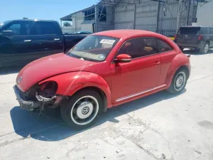 Volkswagen Beetle 2.5L 5 2013