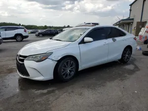 Toyota Camry XSE 3.5L 6 2015