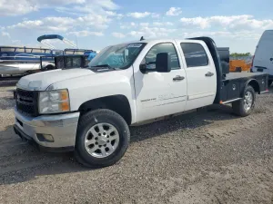 Chevrolet Silverado 1500 6.6L 8 2011