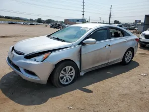 Hyundai Sonata GLS 2.4L 4 2013