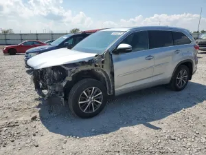 Toyota Highlander 3.5L 6 2018