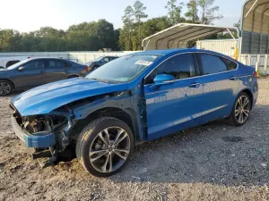 Ford Fusion TITANIUM 2.0L 4 2020