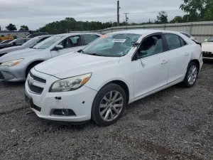 Chevrolet Malibu 2LT 2.5L 4 2013