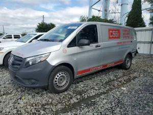 Mercedes-Benz Metris 2.0L 4 2023