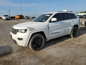 Jeep Grand Cherokee LAREDO 3.6L 6 2019