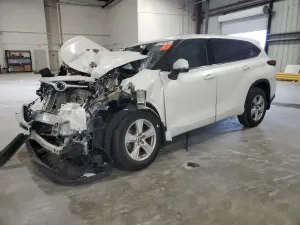 Toyota Highlander L 3.5L 6 2021