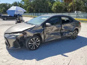 Toyota Corolla L 1.8L 4 2019