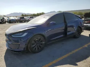 Tesla Model X 2022