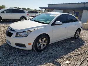 Chevrolet Cruze LT 1.4L 4 2013