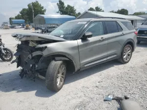 Ford Explorer XLT 2.3L 4 2020