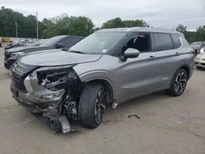 Mitsubishi Outlander SEL 2.5L 4 2022
