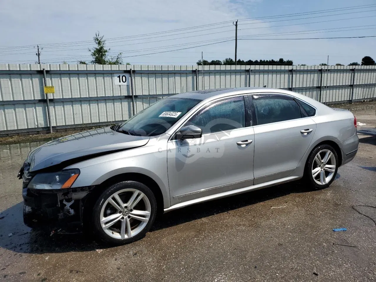 Volkswagen Passat SEL 2.0L 4 2013