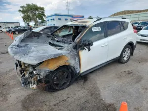 Toyota Rav4 2.5L 4 2015