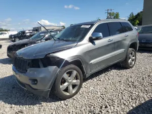 Jeep Grand Cherokee OVERLAND 5.7L 8 2012