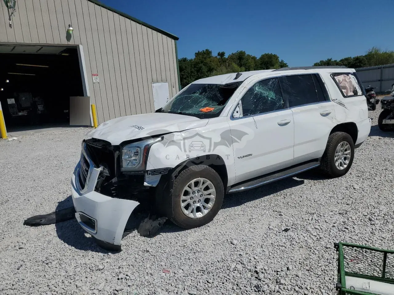 GMC Yukon SLE 5.3L 8 2015