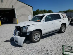 GMC Yukon SLE 5.3L 8 2015