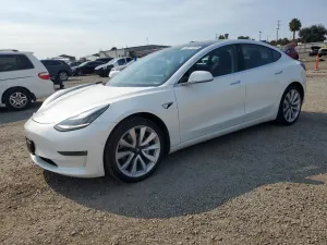 Tesla Model 3 2019