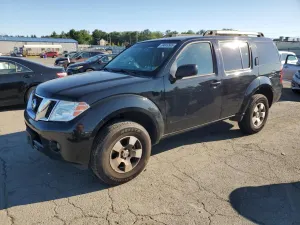 Nissan Pathfinder S 4.0L 6 2011