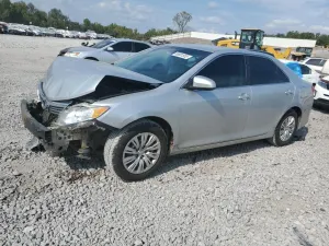 Toyota Camry BASE 2.5L 4 2012