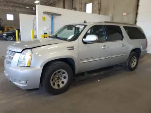 Cadillac Escalade ESV PREMIUM 6.2L 8 2013