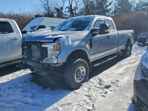 Ford F-350 SUPER DUTY 6.7L 8 2022