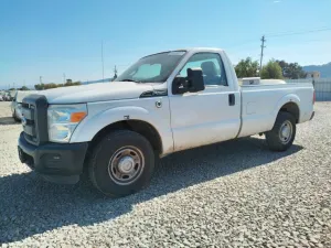 Ford F-250 6.2L 8 2013