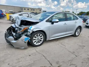 Toyota Corolla LE 1.8L 4 2021