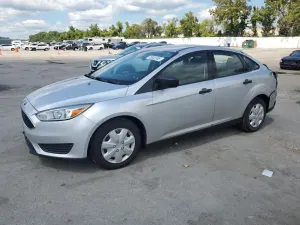 Ford Focus S 2.0L 4 2018