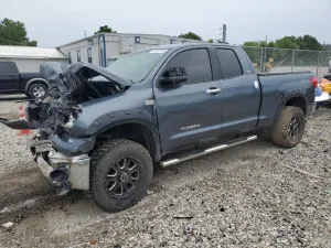 Toyota Tundra DOUBLE CAB 5.7L 8 2008