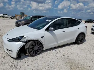 Tesla Model Y 2024