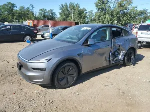 Tesla Model Y 2026