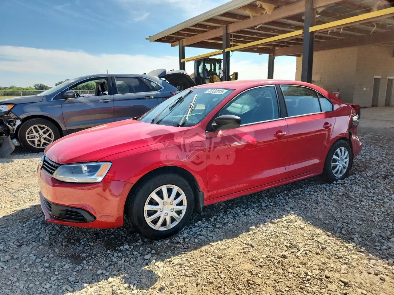 Volkswagen Jetta BASE 2.0L 4 2014