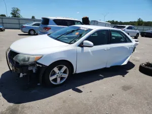 Toyota Camry 2.5L 4 2014