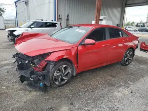Hyundai Elantra SEL 2.0L 4 2023