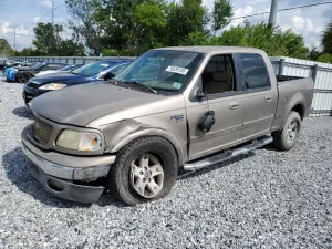 Ford F-150 SUPERCREW 5.4L 8 2003