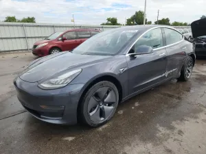 Tesla Model 3 2018