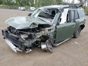 Toyota 4Runner 4.0L 6 2021