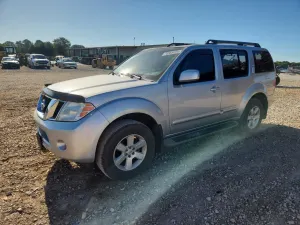 Nissan Pathfinder S 4.0L 6 2011
