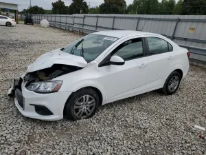 Chevrolet Aveo (Sonic) LS 1.4L 4 2019
